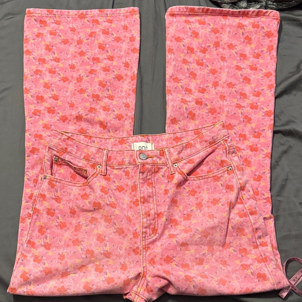 BDG Pink Floral High Rise Flare Jeans - Picture 1 of 8